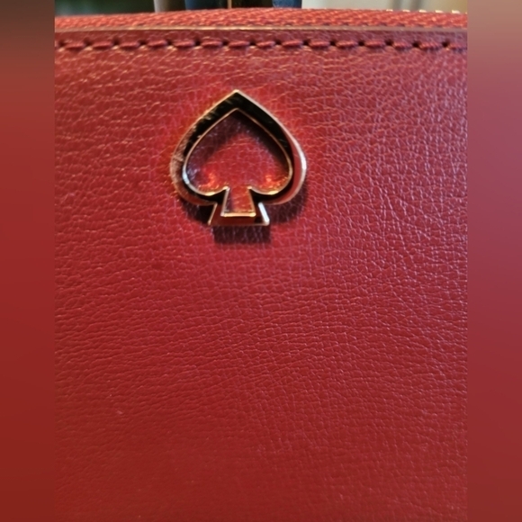 Kate Spade burgundy leather wallet - Picture 10 of 11